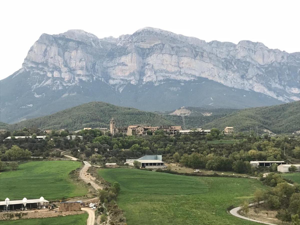 Ferienwohnung Preciosas Vistas A La Montana, Luminoso Y Acogedor El Pueyo de Araguás Exterior foto