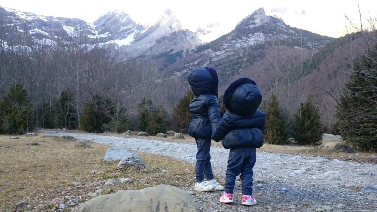 Ferienwohnung Preciosas Vistas A La Montana, Luminoso Y Acogedor El Pueyo de Araguás Exterior foto